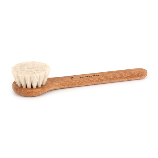 Face Brush Wet