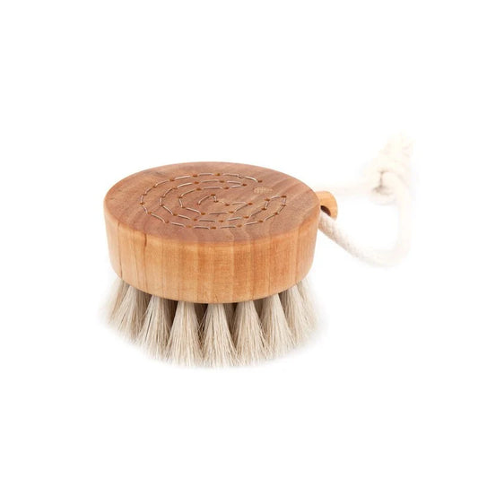 Puck Bath Brush